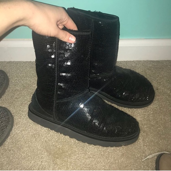 Black Sequin UGGs - Picture 1 of 2